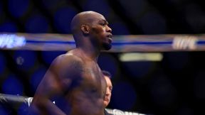 MMA. UFC 239: Jones i Santos opuścili halę w Las Vegas na wózkach inwalidzkich (wideo)