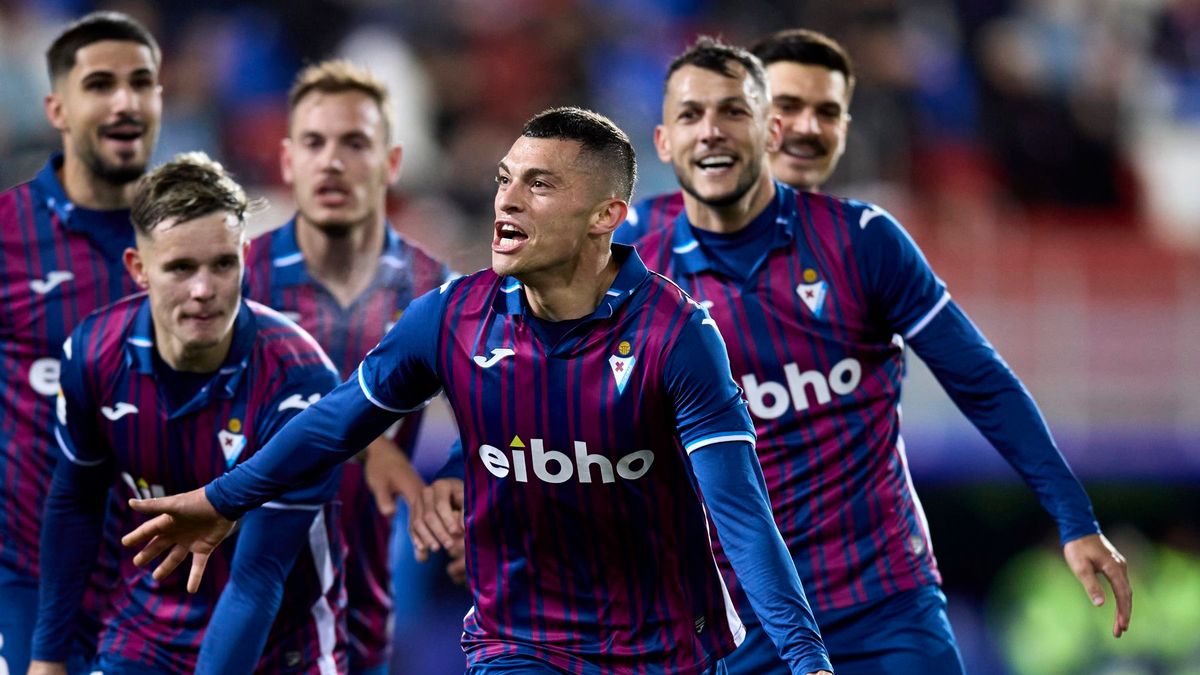 Zdjęcie okładkowe artykułu: Getty Images / Ion Alcoba/Quality Sport Images / Radość zawodników SD Eibar