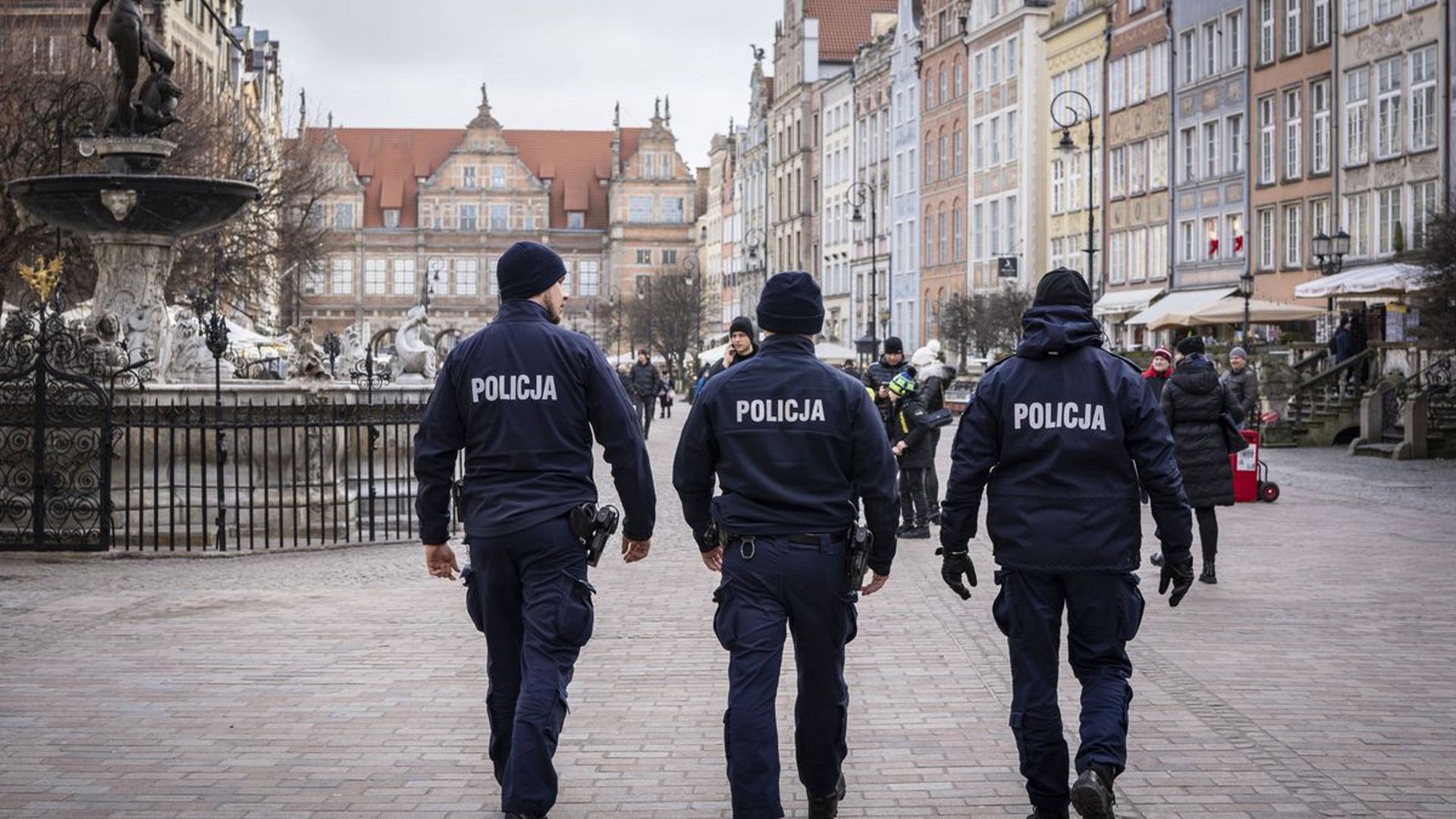 Na start płacą ponad 6100 zł "na rękę". Trzynastka i nagrody to nie wszystko