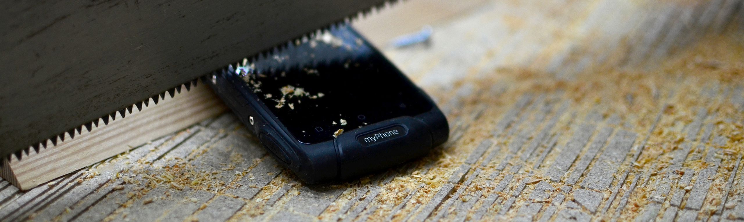 myPhone Hammer Axe M LTE - recenzja i test wytrzymałości 9