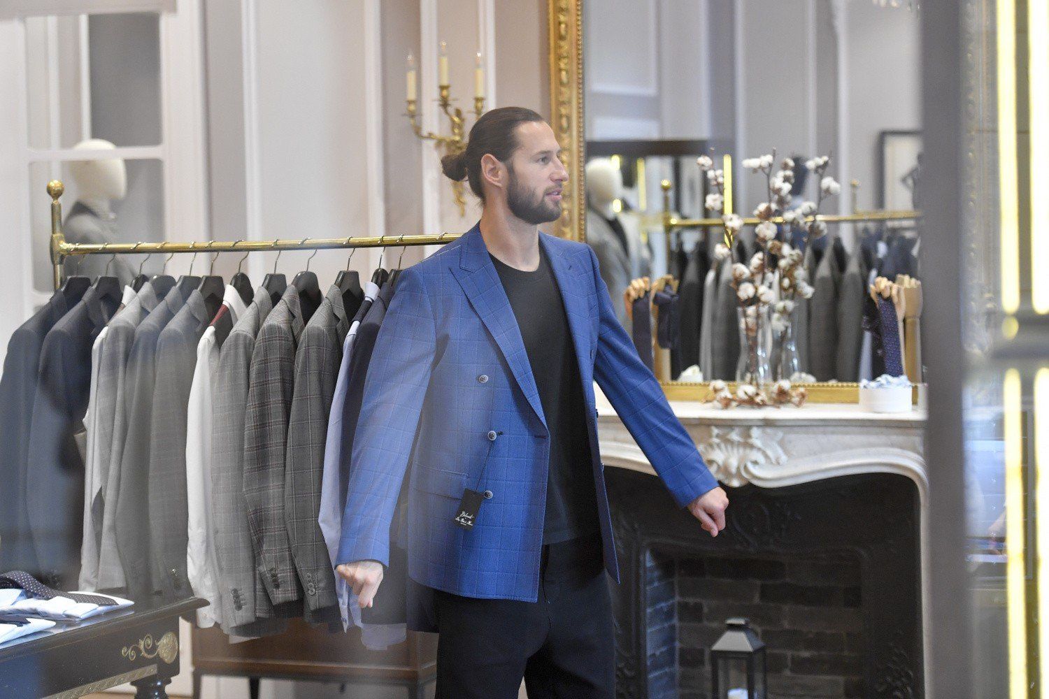 Sportowiec łączy różne style, często stawia na elegancję