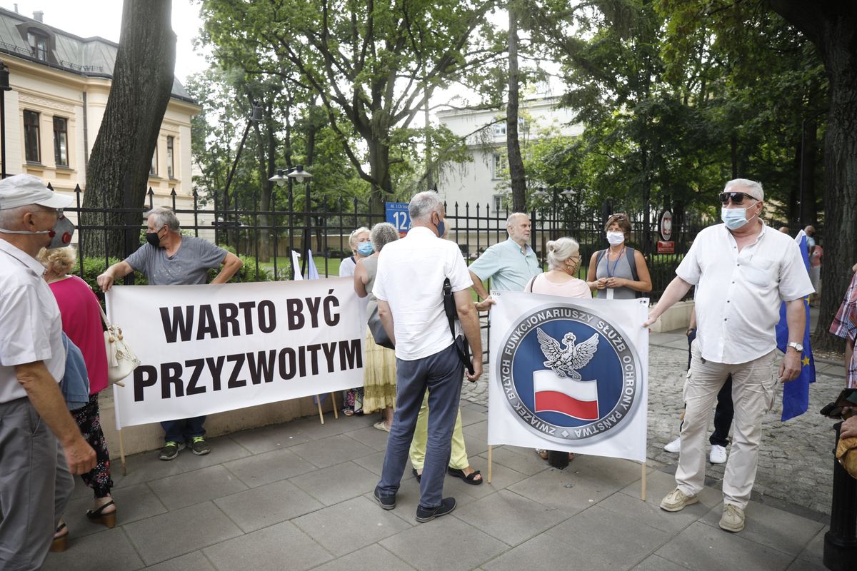 Trybunał Konstytucyjny. W sierpniu w Warszawie odbyły się protesty przeciwko ustawie