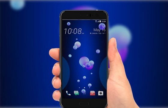 U11 - nowy flagowy smartfon HTC z Edge Sense za 3249 zł (wideo)