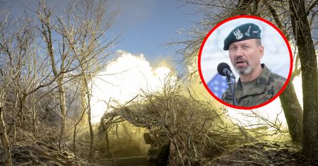 Płk Piotr Lewandowski: Dziś już nikt nie śpiewa piosenek o Bayraktarach