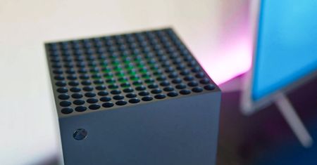 Dysk SSD w Xbox Series X: system zajmuje sporo miejsca. Oto, ile zostanie