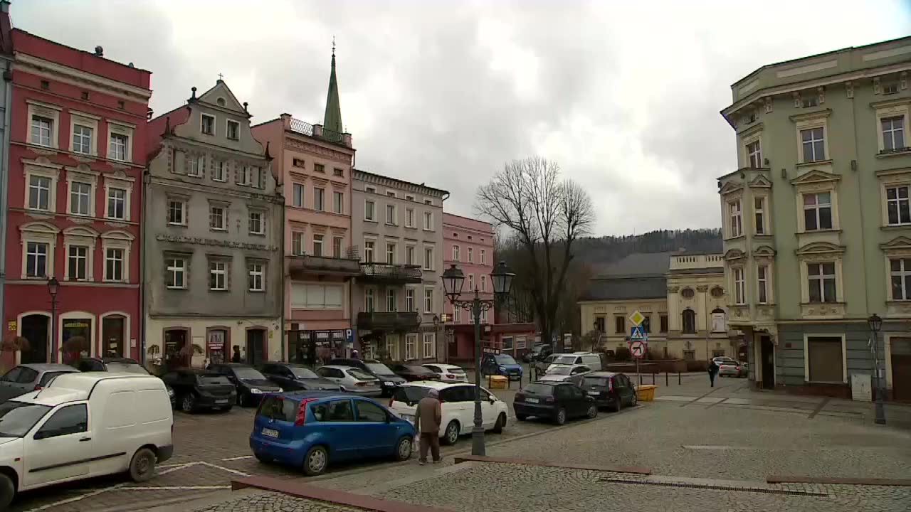 Nowa Ruda na Dolnym Śląsku to “smogowa stolica Polski”. Miasto znowu otwiera niechlubny ranking