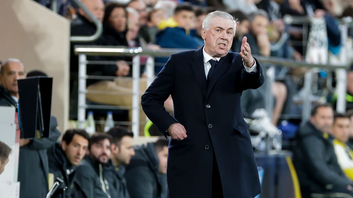 Getty Images / Jose Miguel Fernandez/NurPhoto / Na zdjęciu: Carlo Ancelotti ma kolejny problem