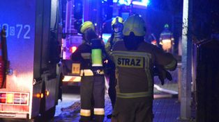 Słupy: Nocny pożar pod Nakłem. Spłonęły trzy garaże