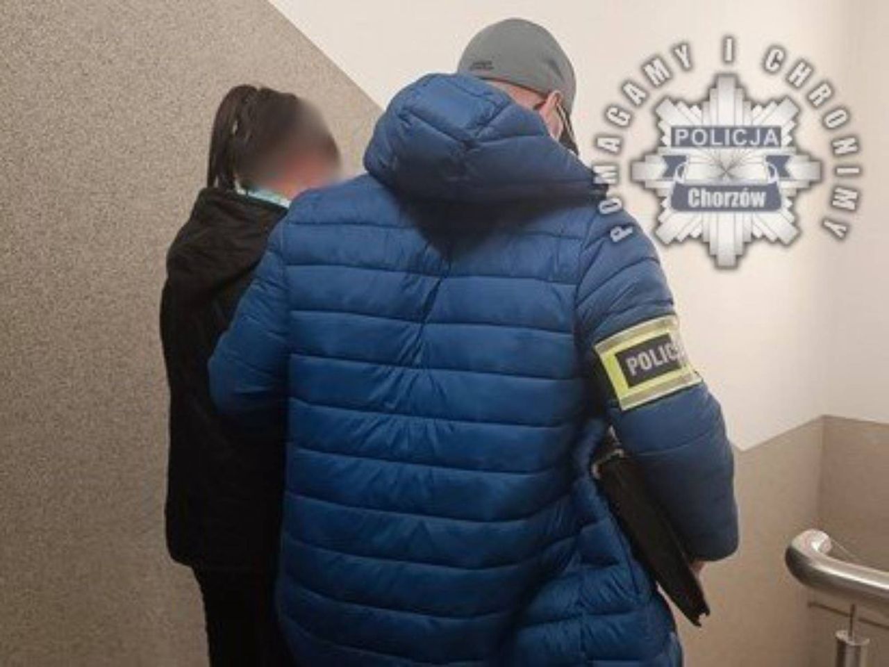 Chorzów walczy z narkotykami. Policjanci zatrzymali dwoje 40-latków z ponad 2000 porcji narkotyków