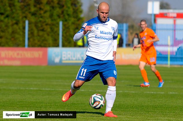 Rafał Grzelak ma stanowić o sile środka pola Chojniczanki Chojnice