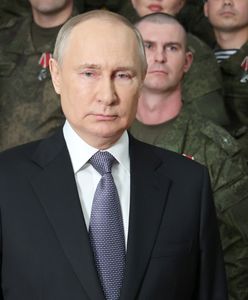 Putin coś miał pod garniturem? W sieci wrze