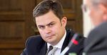 PiS pyta kim są: "pierwszy macher" i "frontmenka"?