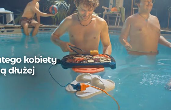 Mężczyźni oburzeni nowym spotem mBanku. „Robicie z nas idiotów”