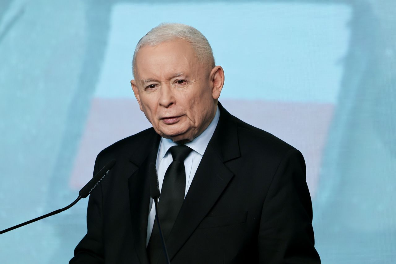 Nawrocki chce odebrać order Zełenskiemu. Dostał poparcie z PiS