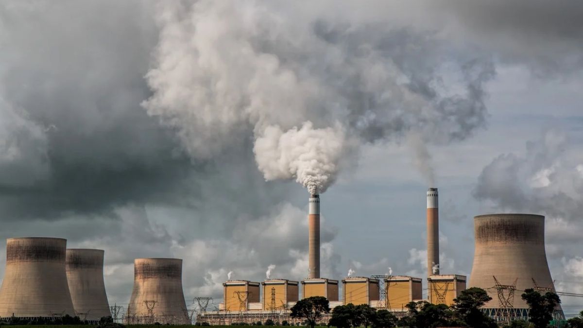 Zanieczyszczenie powietrza może wpływać na śmiertelność COVID-19