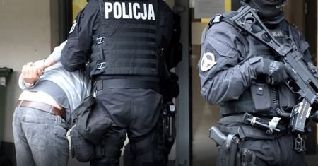 "Archiwum X" rozwiązało sprawę. Seryjnego gwałciciela znaleźli w więzieniu