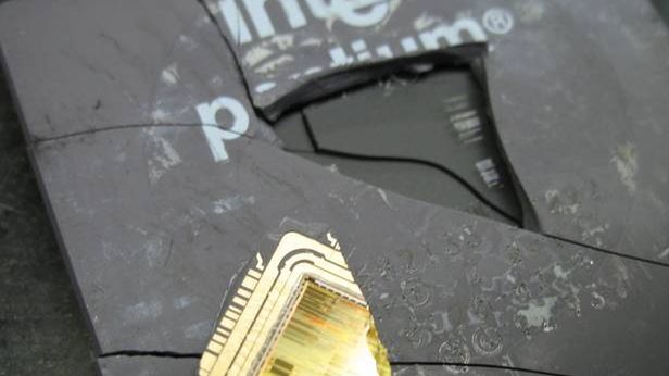 Niezniszczalna elektronika? Caltech prezentuje procesor odporny na fizyczne uszkodzenia 1