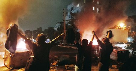 Protesty w Iranie. Wśród zatrzymanych ludzie z Polski