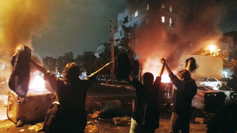 W Iranie trwają największe od lat protesty przeciwko władzom. 