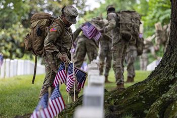 Dziesiątki rannych żołnierzy USA. Pentagon milczał
