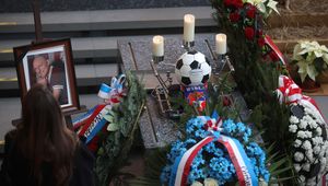 Tłumy pożegnały Andrzeja Iwana. Były reprezentant Polski spoczął na krakowskim cmentarzu