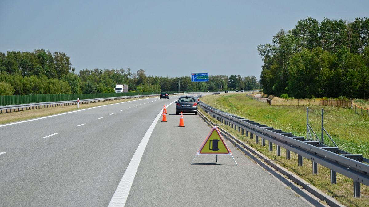 To auto stoi już tak trzeci tydzień