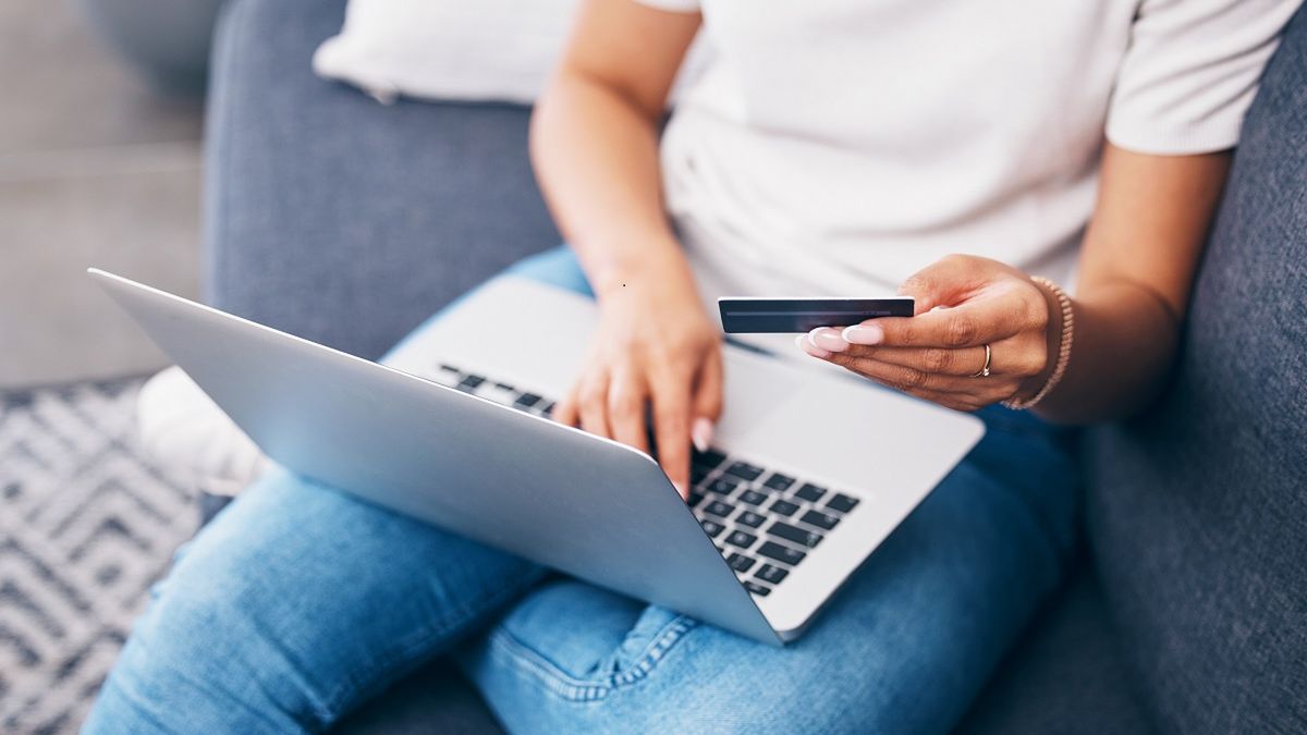 Zakupy on-line warto robić rozważnie.