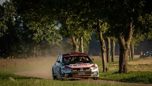 WRC2: Kajetan Kajetanowicz walczy o zwycięstwo. Udana sobota Polaka w Rajdzie Niemiec