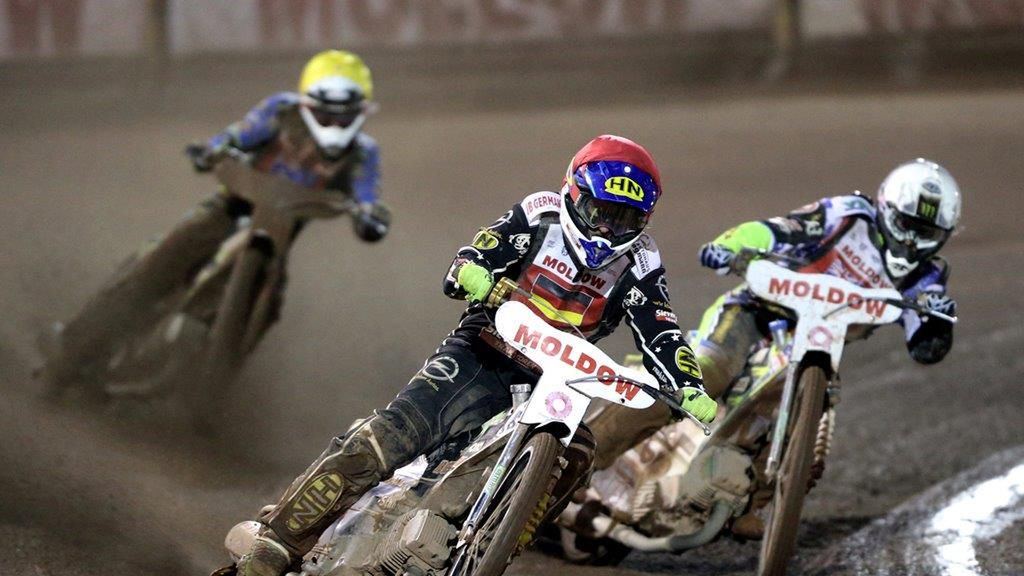 WP SportoweFakty / Jarek Pabijan / Kevin Woelbert przed Chrisem Holderem i Maxem Fricke