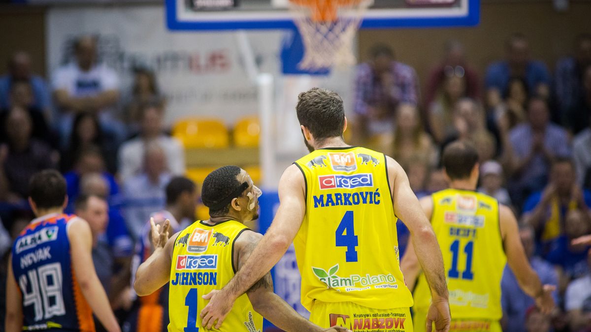 Aaron Johnson i Nikola Marković