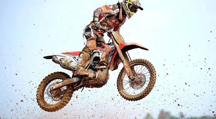 Motocross: Mistrzostwa Świata w Lugo - 2. wyścig w klasie MXGP