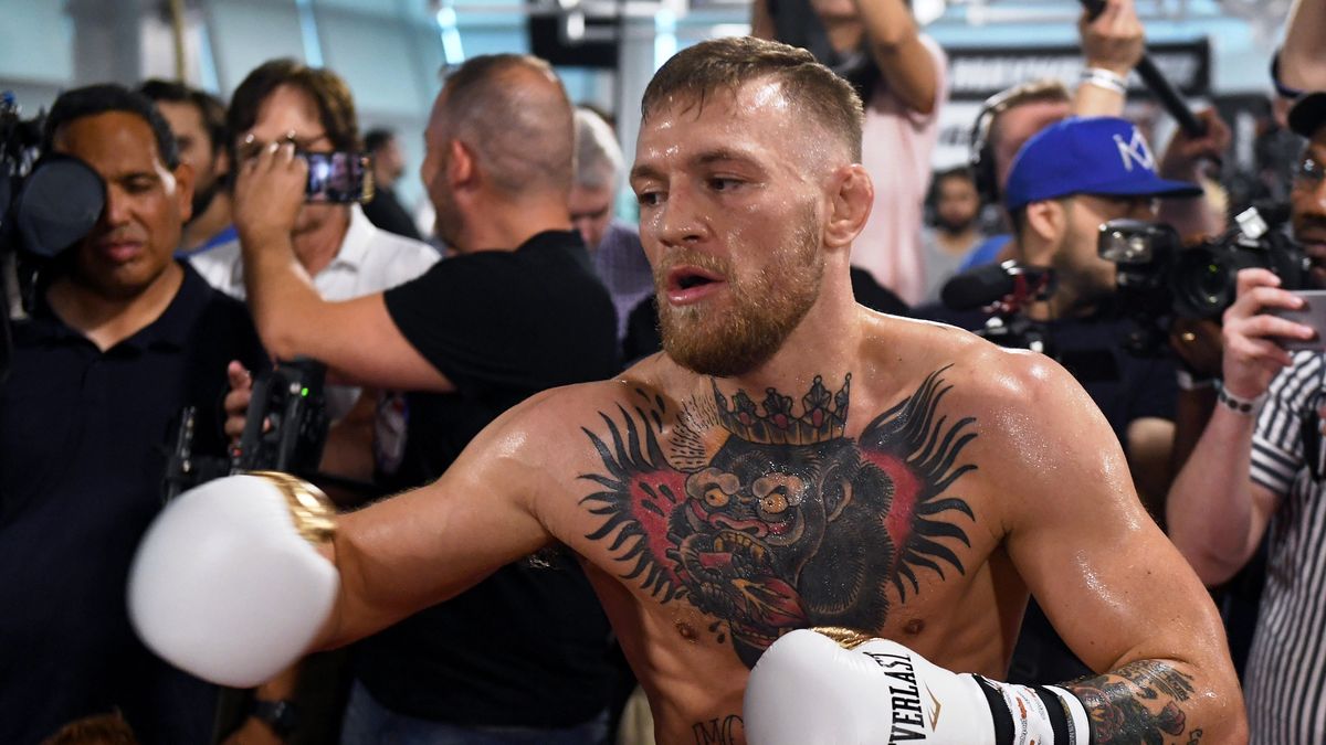 Getty Images / Na zdjęciu: Conor McGregor podczas treningu medialnego 