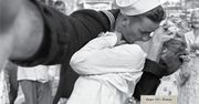 Słynne fotografie w wersji „z ręki”
