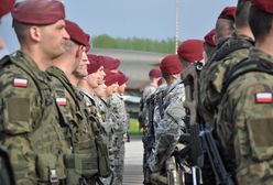 Скільки заробляють військові у Польщі