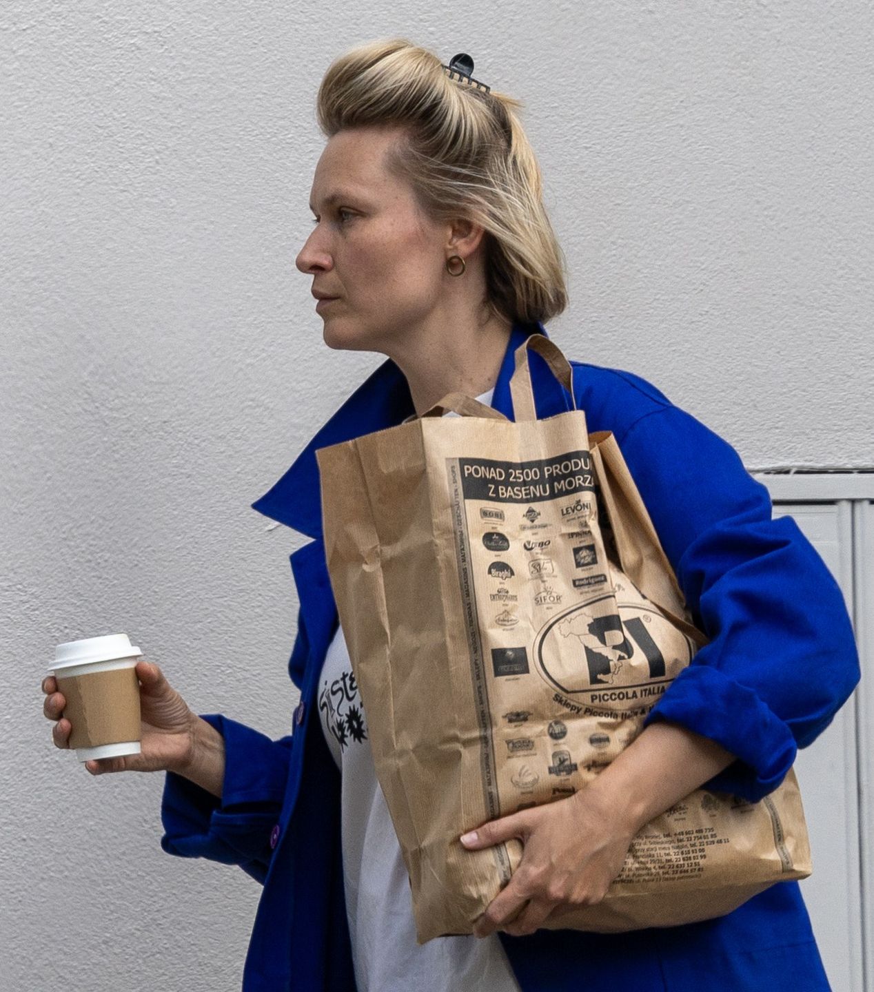 Naturalna Agnieszka Żulewska przyłapana na mieście