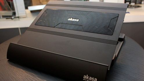 CeBIT 2009: Nowości od Akasy 1