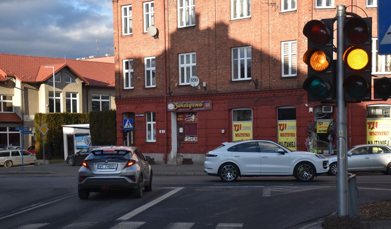 Oświęcim: Awaria świateł na ruchliwym skrzyżowaniu