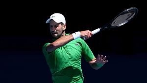 Gładkie zwycięstwa faworytów. Novak Djoković rozpoczął drugą setkę