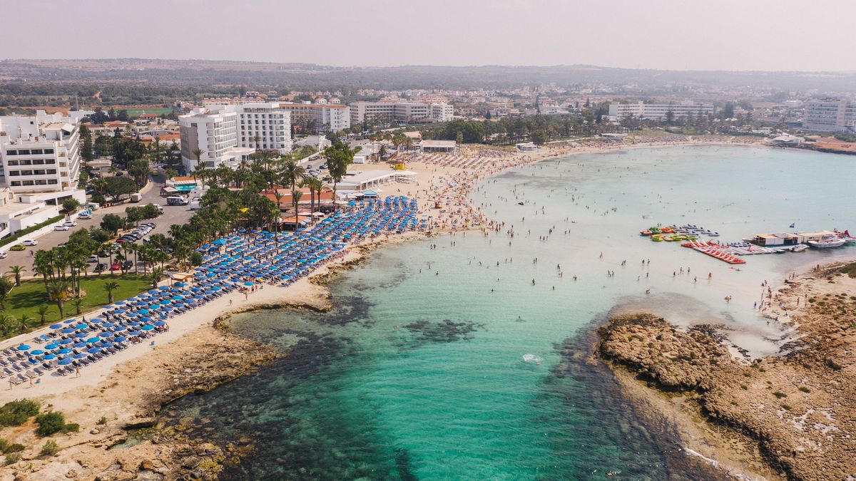 Turystyka jest kluczową gałęzią gospodarki Cypru