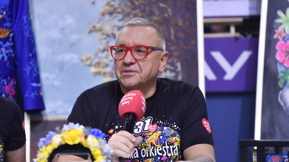 Jurek Owsiak od lat nosi okulary z czerwonymi oprawkami 