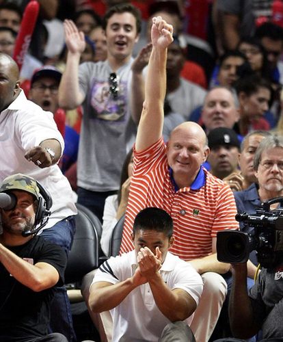 Ballmer na meczu Clippers (fot. PAP/EPA)