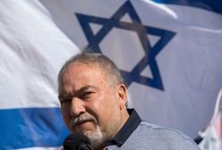 Izrael: Minister obrony narodowej podał się do dymisji. Koalicja rządowa osłabiona