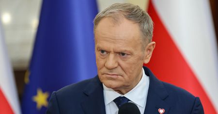Kaczyński mówił o Braunie. Tusk we wpisie skomentował