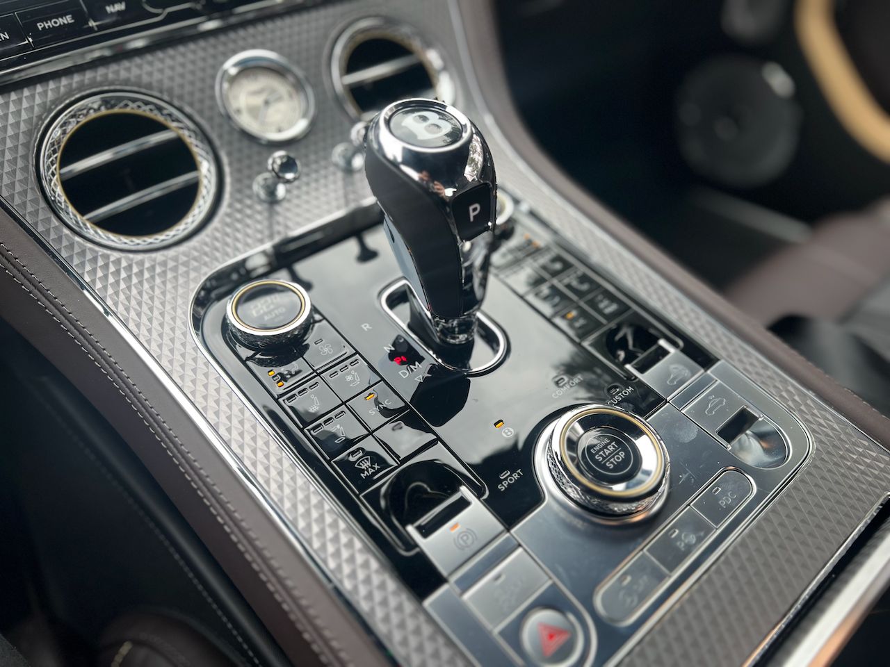 Bentley GTC Mulliner W12