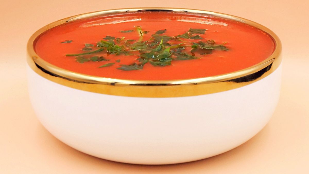 Gotowa zupa pomidorowa z soku
