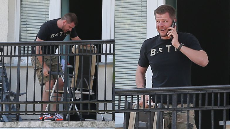 Filip Chajzer na balkonie nowego mieszkania