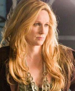 Laura Linney z wojowniczymi żółwiami ninja