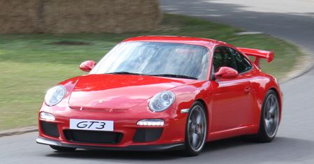 Porsche wzywa kierowców: Nie jeździć tym modelem!