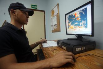 Tropikalny sztorm zbliża się do Karaibów