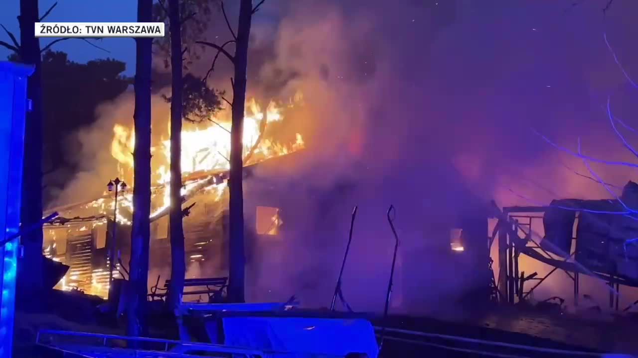 Pożar w stadninie w Warszawie. W środku zostało osiem koni